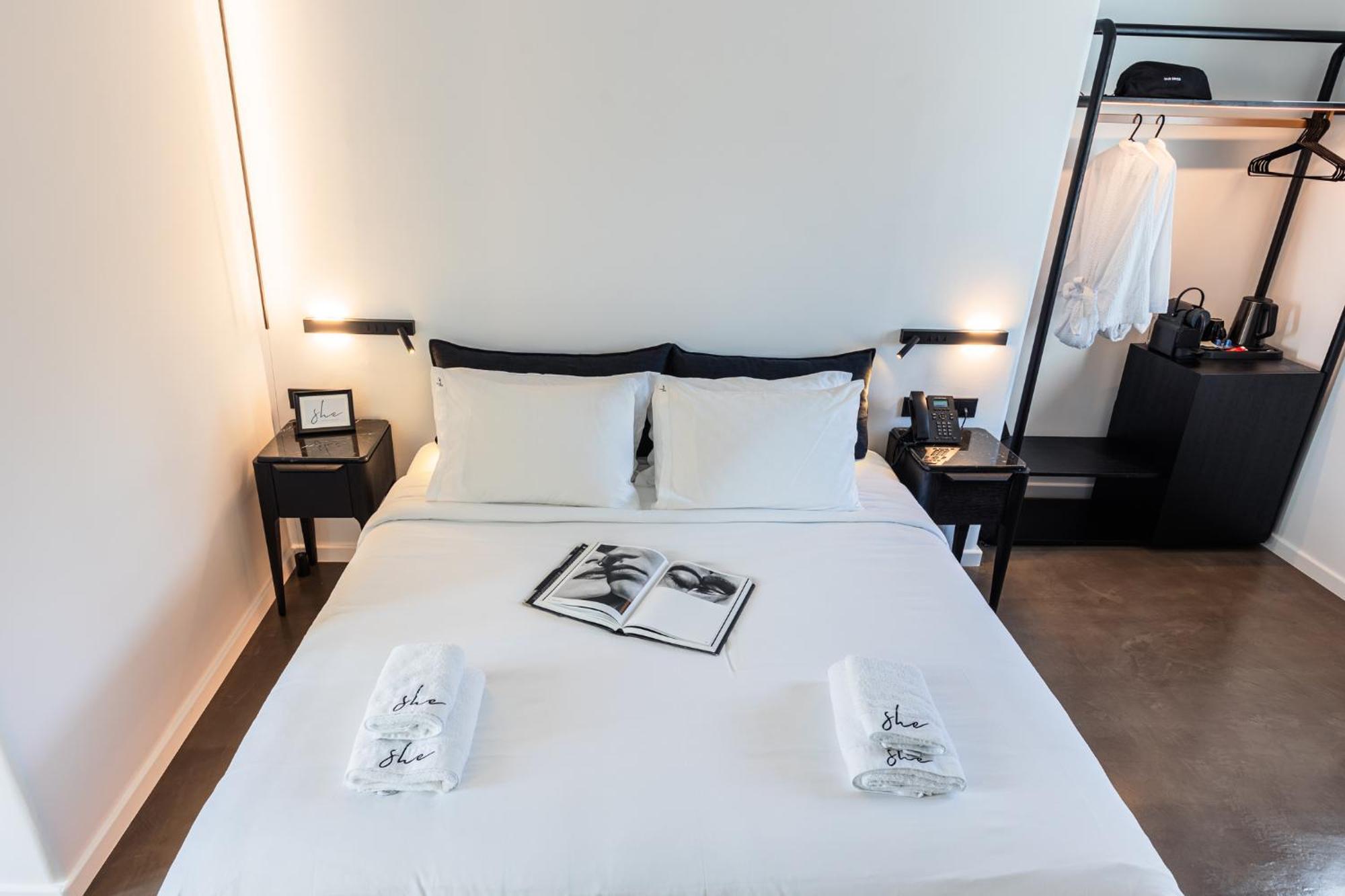 Aparthotel She Mykonos - The Residency Mykonos Town Zewnętrze zdjęcie